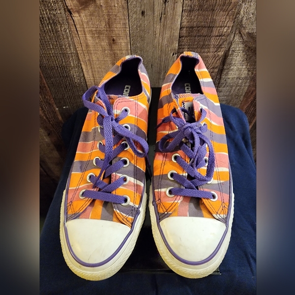 Striped Converse - Picture 1 of 9